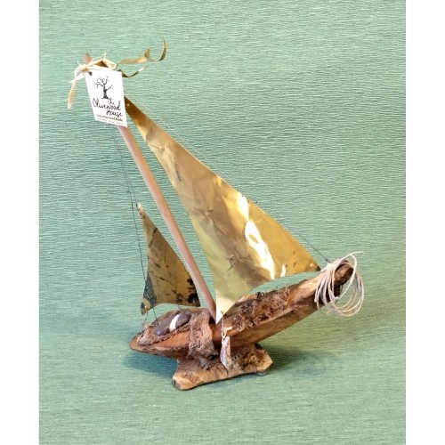 Καράβι Ιστιοφόρο με μπρούτζινα πανιά -image2-863