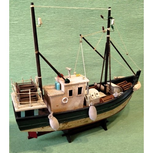 Wooden fishing boat -image2-1006