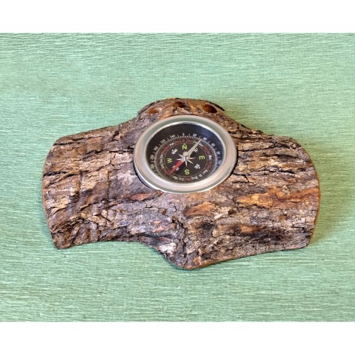 Compass in a piece of olive tree trunk with 3 places for pens-image2-1038
